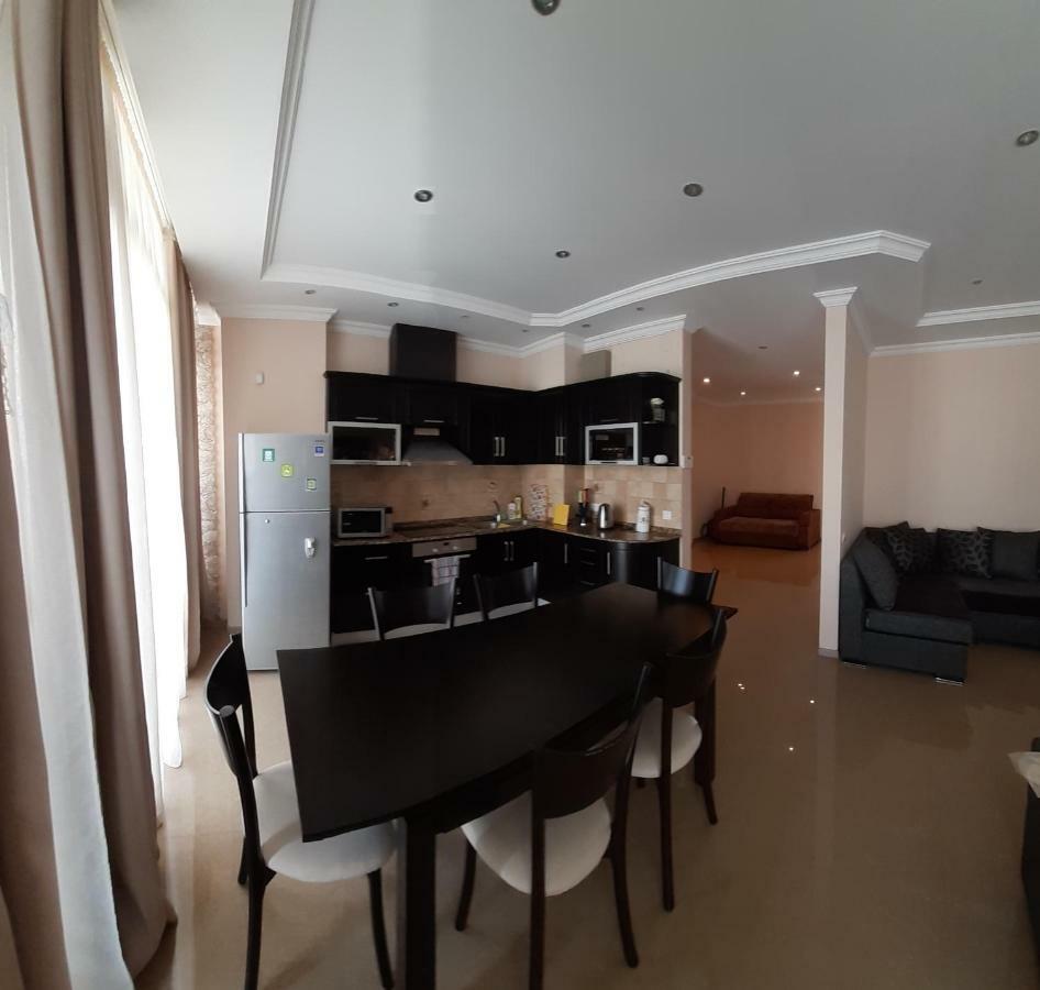 Beautiful House By The Sea شقة باتومي